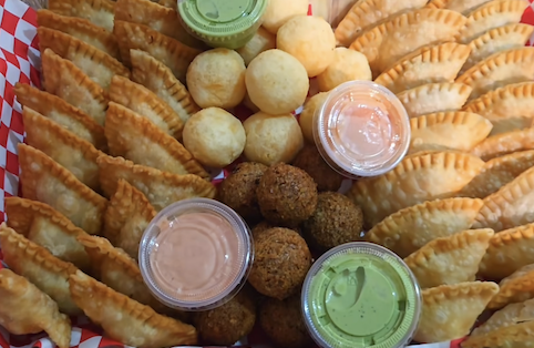 60 pieces platter